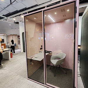 acoustic work booth pink HIGHKA